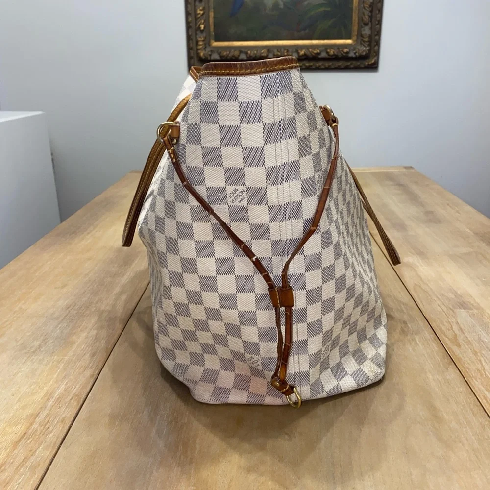 Louis Vuitton Never-full Large White and Gray Checkered Tote